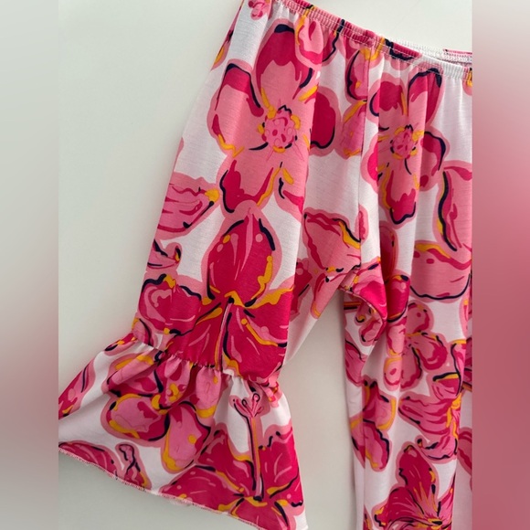 Simply Southern Pink off the shoulder Dress with Vibrant Hibiscus Floral Pattern - Picture 4 of 10